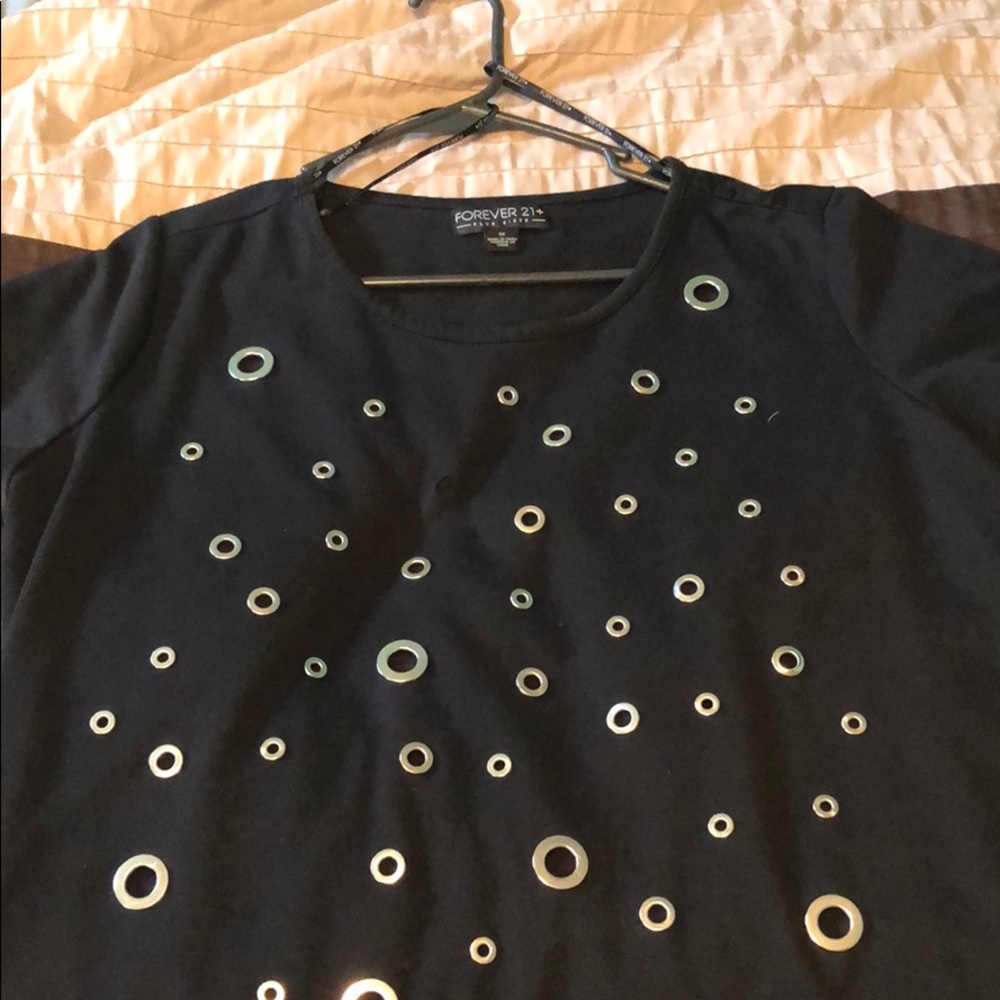 Forever 21 tee